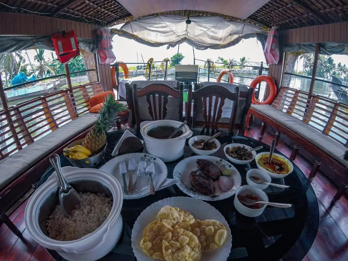 Πλωτό κατάλυμα Kalappura Houseboats & Tours Ξενοδοχείο Alappuzha